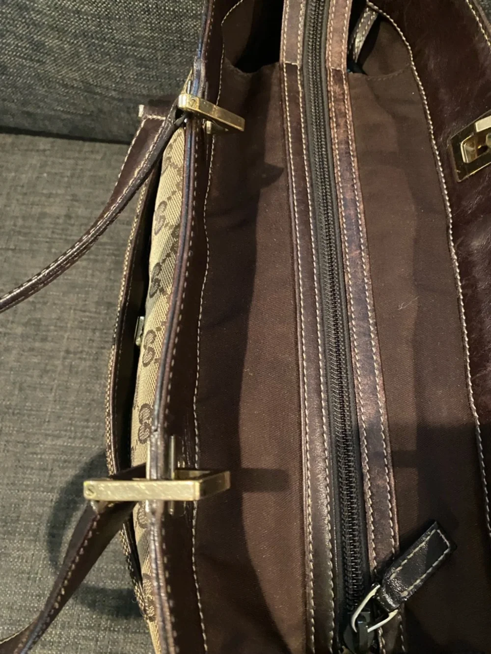 Gucci Beige GG Canvas Tote w/ Brown Leather & Gold Horsebit Hardware. Classic ❤️ - Picture 5 of 12